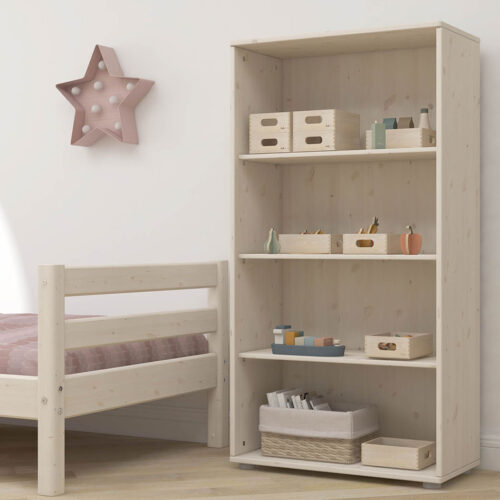 Bookcase with 3 shelves